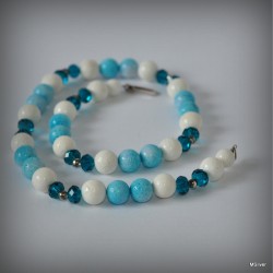 Komplet biżuterii z biało - błękitnym koralowcem