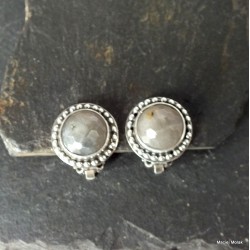 184. Klipsy srebrne z labradorytem