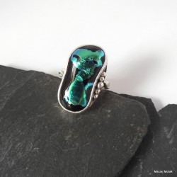 17. Srebrny pierścionek z kotem