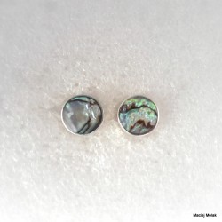 38. Kolczyki srebrne z masą perłową