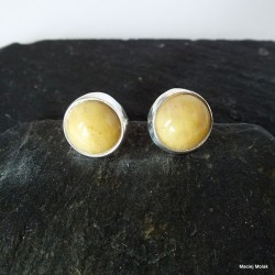 370. Kolczyki srebrne z kalcytem