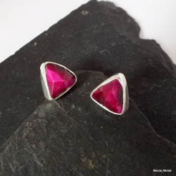 373. Kolczyki srebrne z bordowym tygrysim okiem