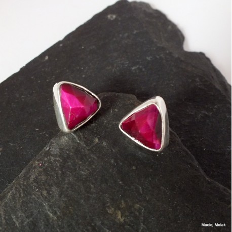 373. Kolczyki srebrne z bordowym tygrysim okiem